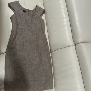 Nine West Suit Women’s Brown/Gray Dress Size 4